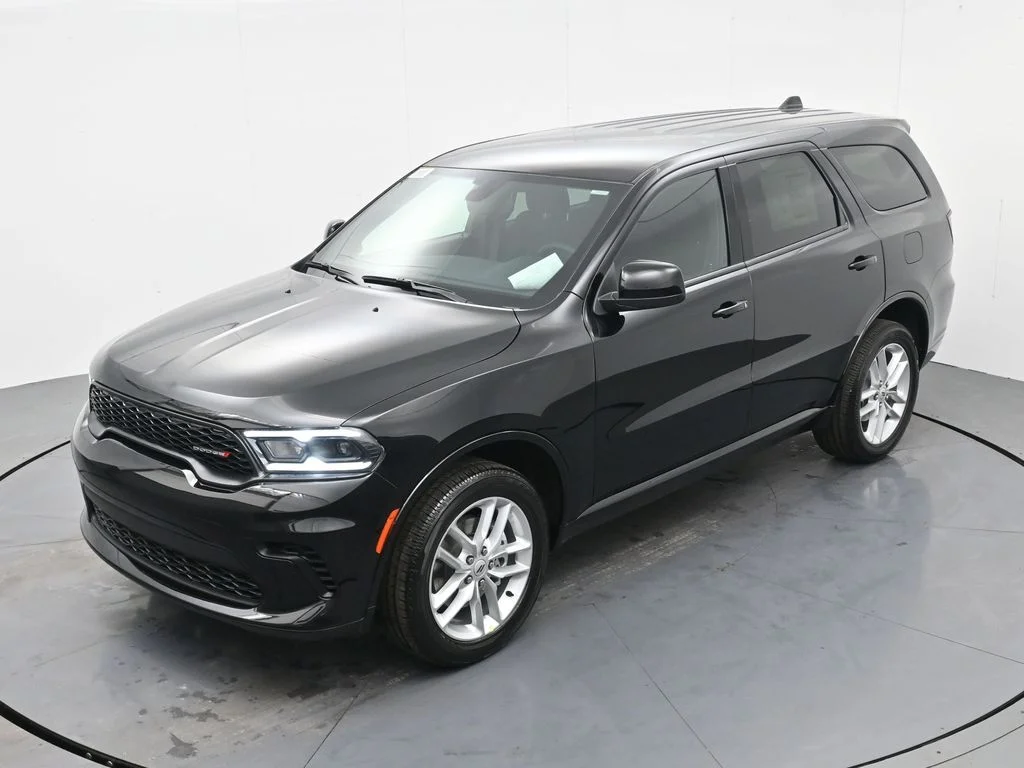 New 2026 Diamond Black Clear-Coat Exterior Paint Dodge GT image 22