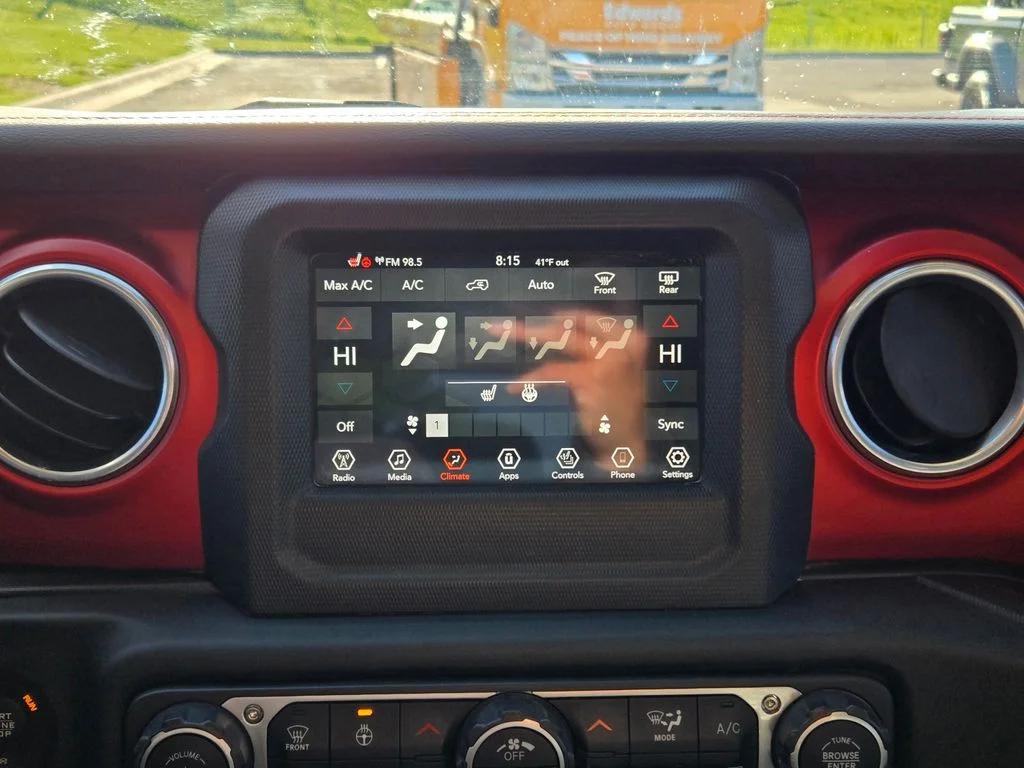 Used 2018 Black Jeep Unlimited Rubicon image 24