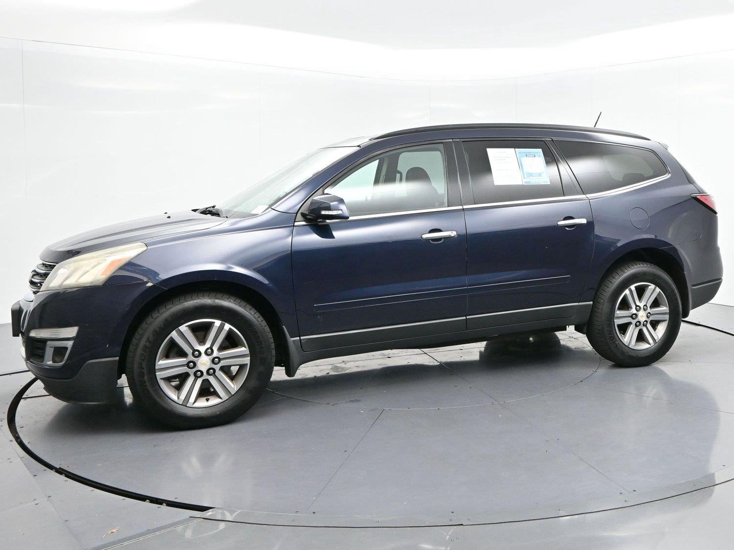 Used 2015 Blue Velvet Metallic Chevrolet LT image 4