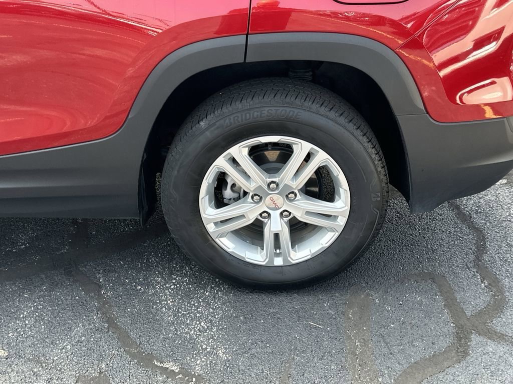 2024 GMC TERRAIN - Image 24