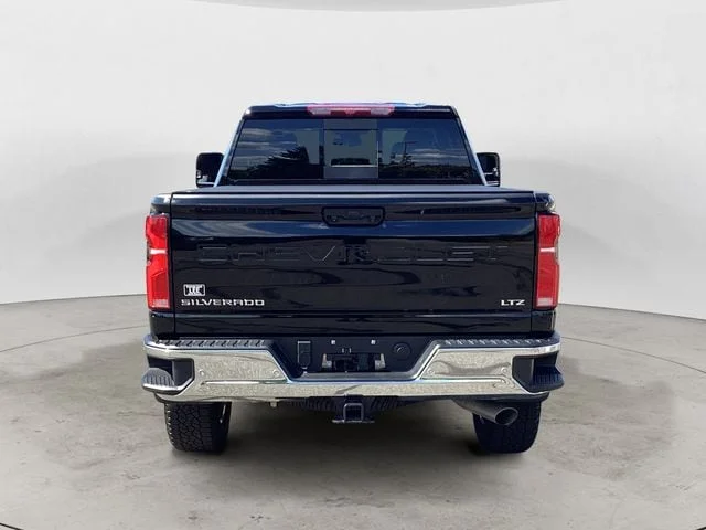 Used 2026 Black Chevrolet LTZ image 4