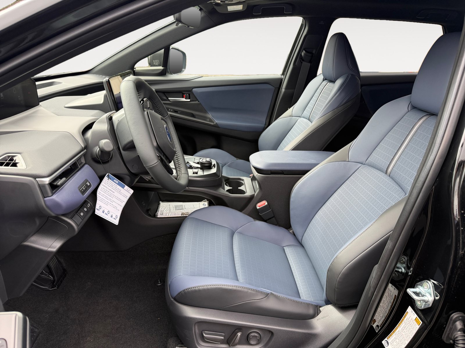 New 2026 CRYSTAL BLACK SILICA Subaru Touring image 10