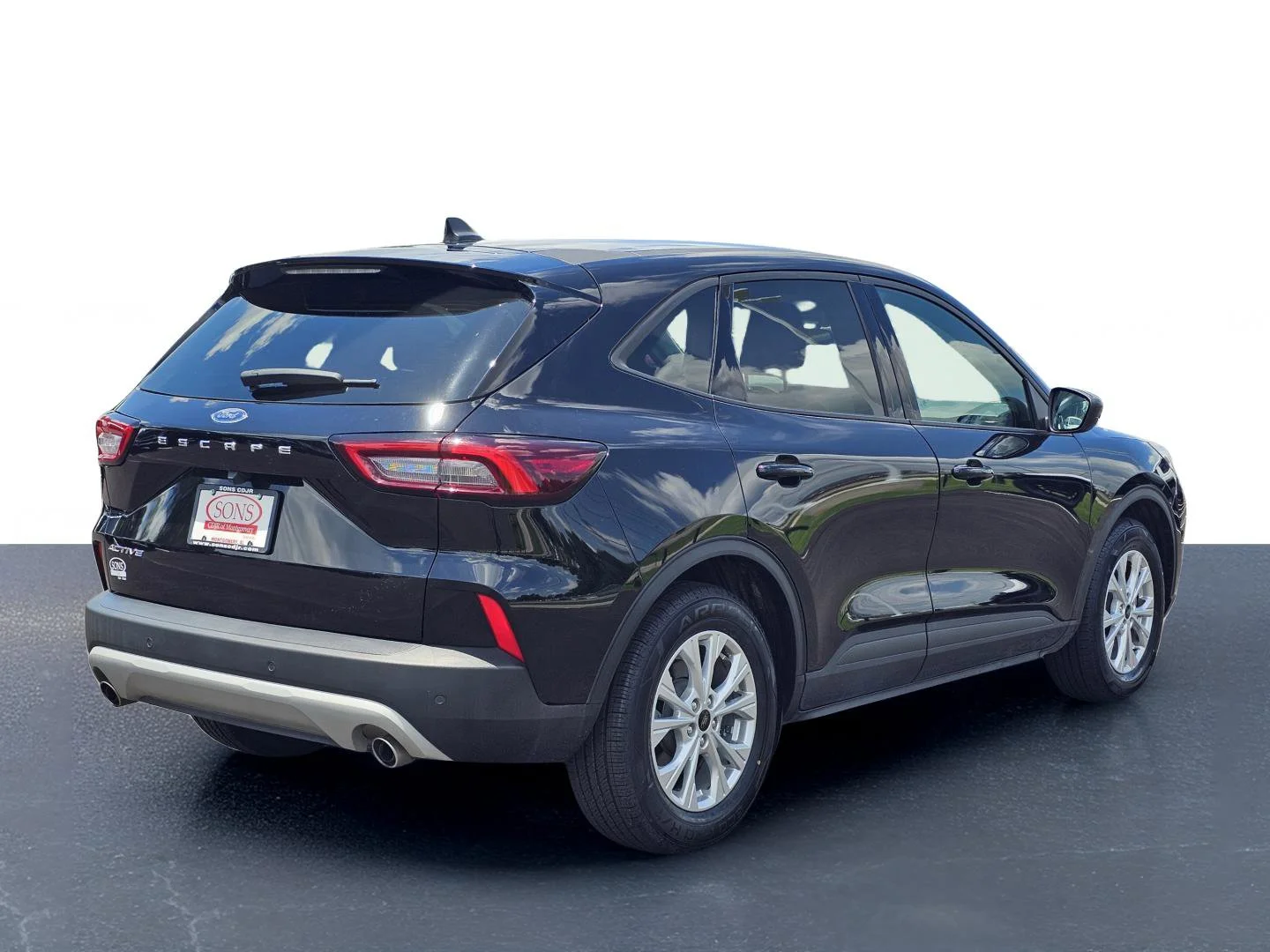 Used 2025 Agate Black Metallic Ford Active image 8