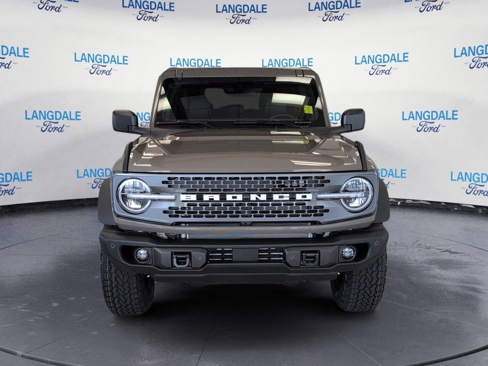New 2026 Marsh Gray Ford Badlands image 9
