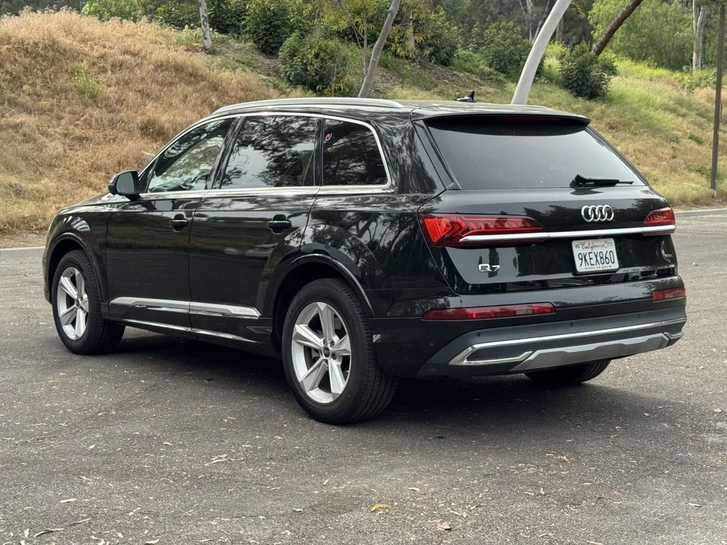 Used 2024 Mythos Black Metallic Audi 45 Premium Plus image 3