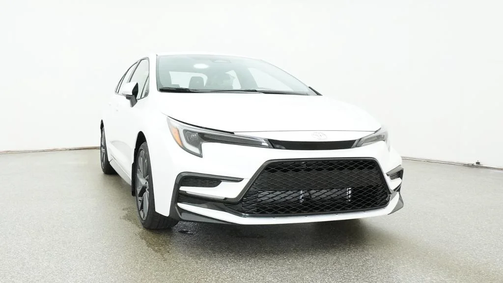 New 2026 Ice Cap Toyota SE image 7