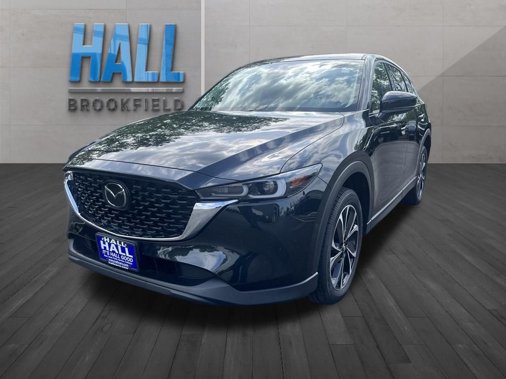 2023 Mazda CX-5 S Premium package Auto AWD's photo