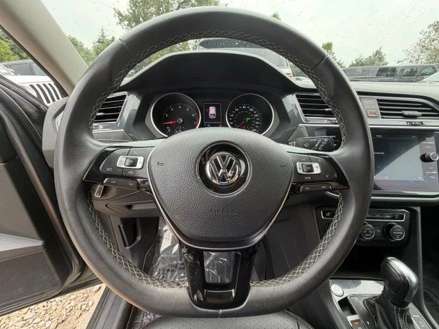Used 2021 Gray Volkswagen  image 23