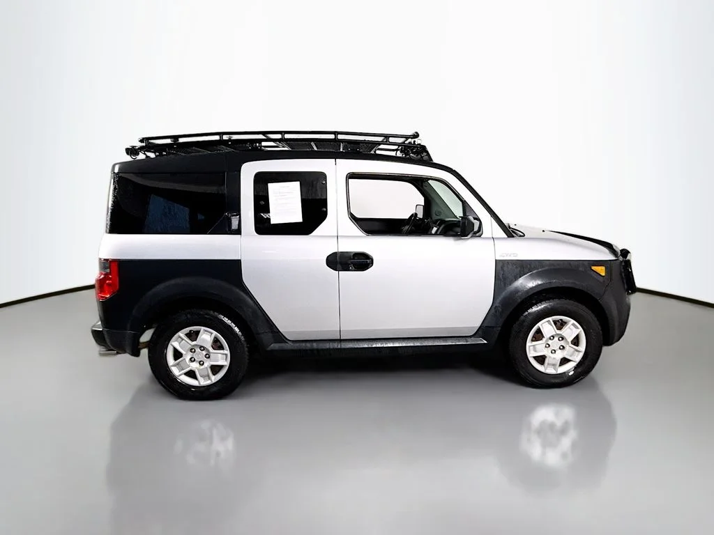 Used 2008 Alabaster Silver Metallic Honda LX image 8