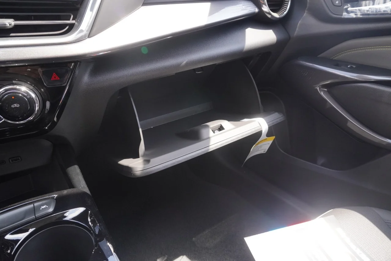 2026 Chevrolet Trax Activ - Photo 38