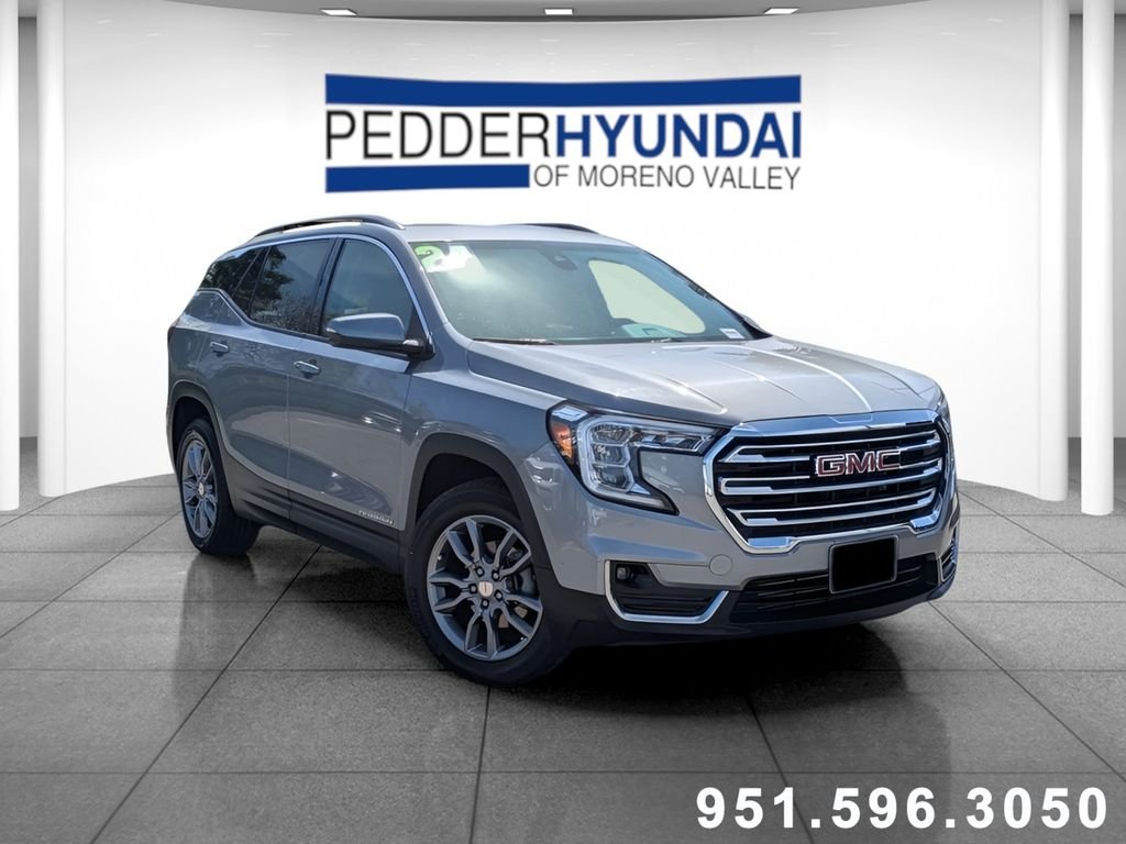2024 GMC Terrain SLT AWD's photo