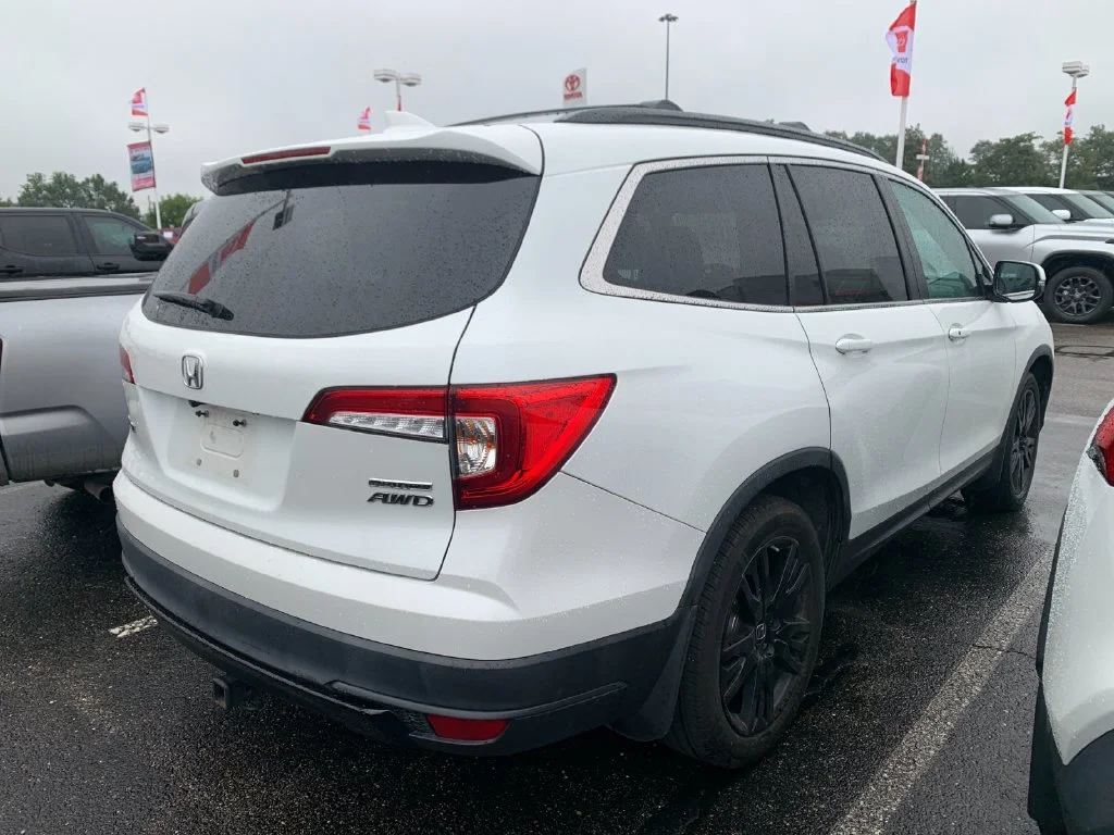 Used 2021 White Honda Special Edition image 2