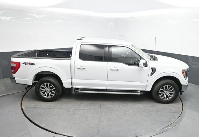 Used 2022 White Ford Lariat image 30