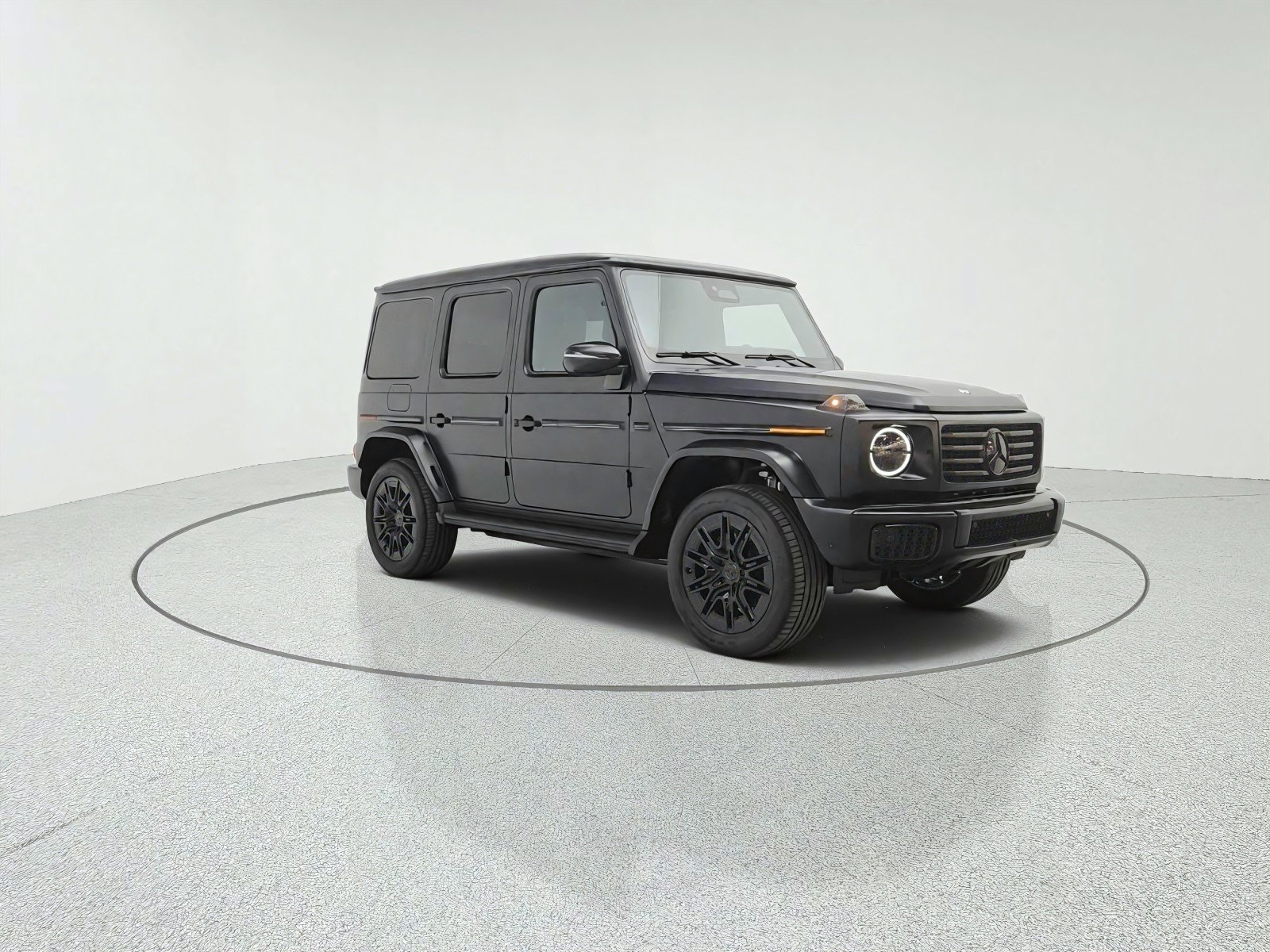 New 2027 MANUFAKTUR Night Black Magno Mercedes-Benz G 580e SUV image 3
