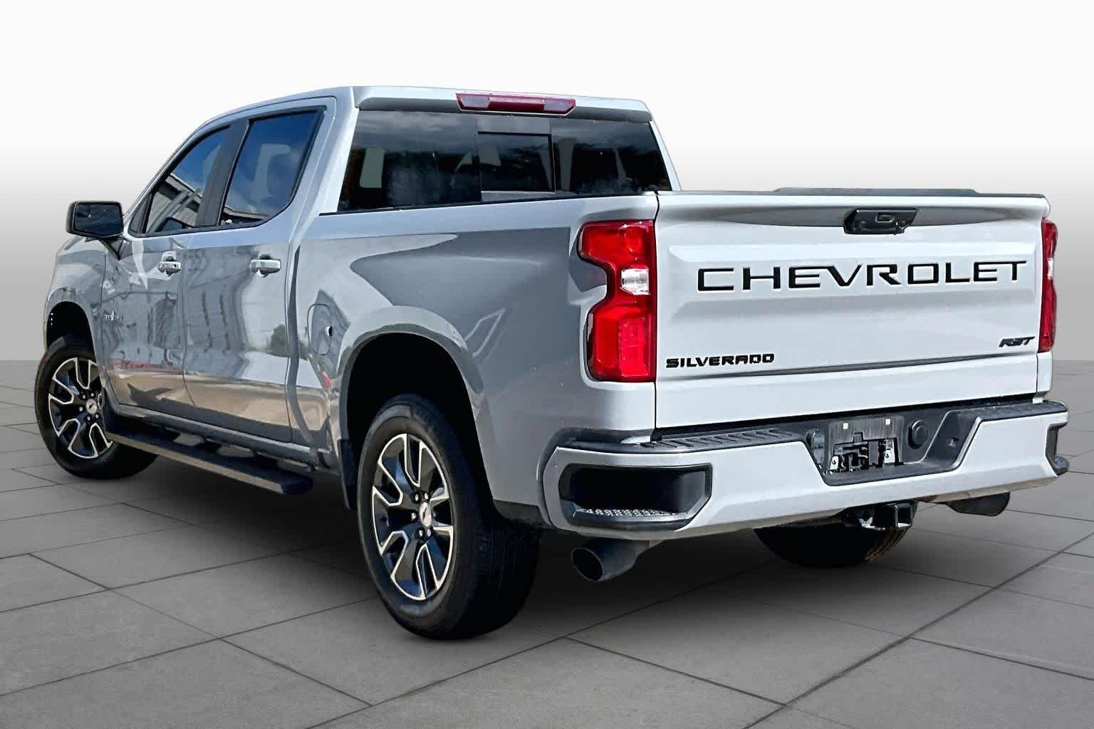 Used 2025 Slate Gray Metallic Chevrolet RST image 11