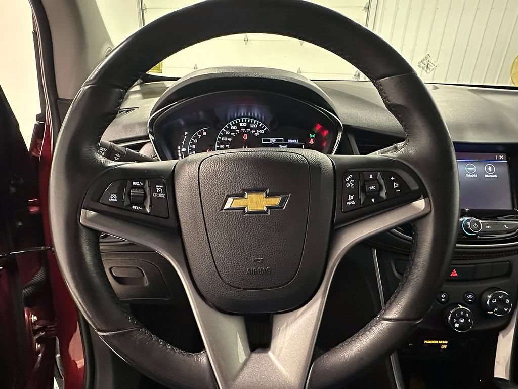 Used 2022 Crimson Metallic Chevrolet LT image 33
