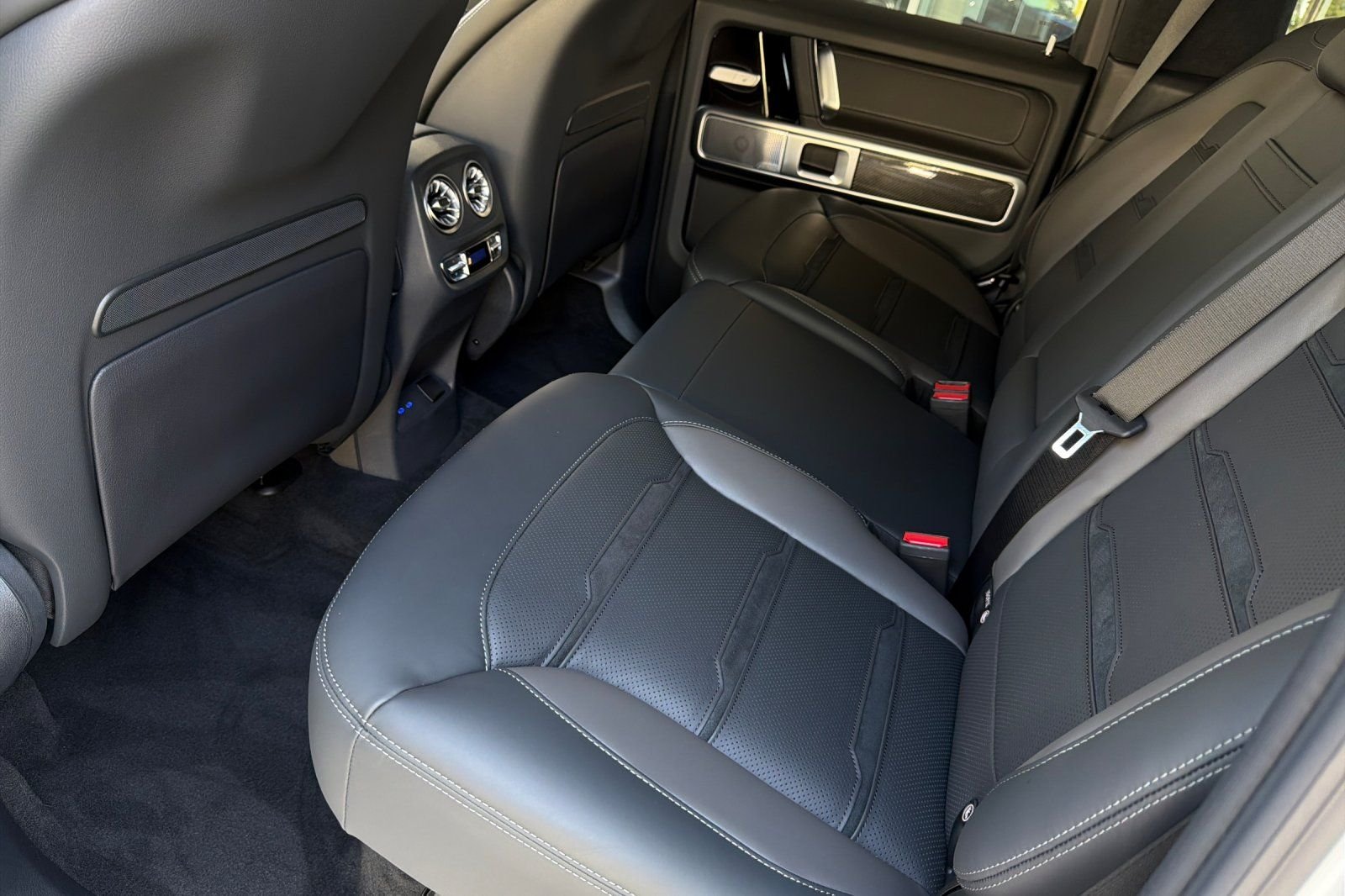 Certified Used 2025 White Mercedes-Benz G 63 AMG® image 11