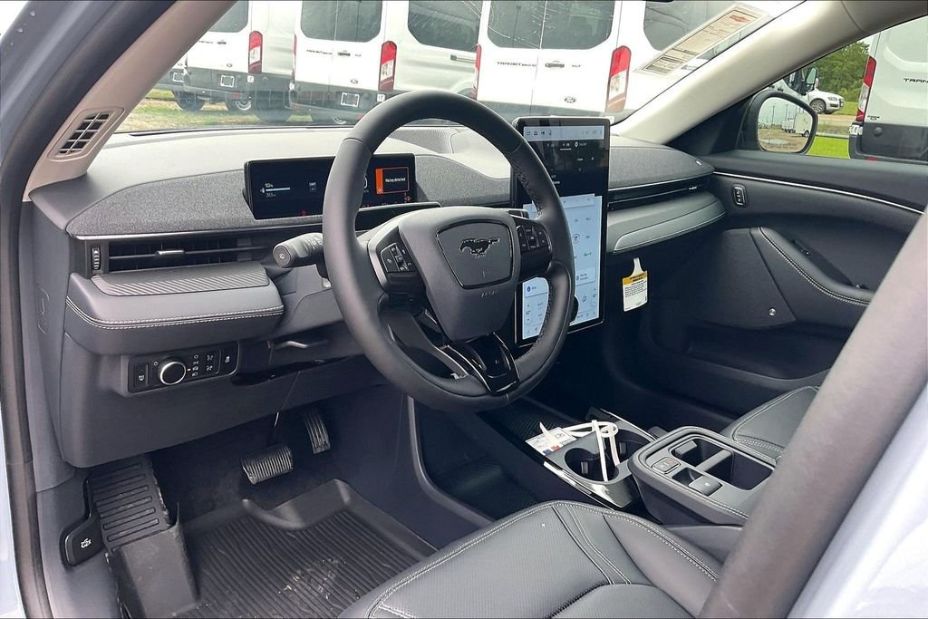 New 2026 Glacier Gray Metallic Tri-coat Ford Premium image 5