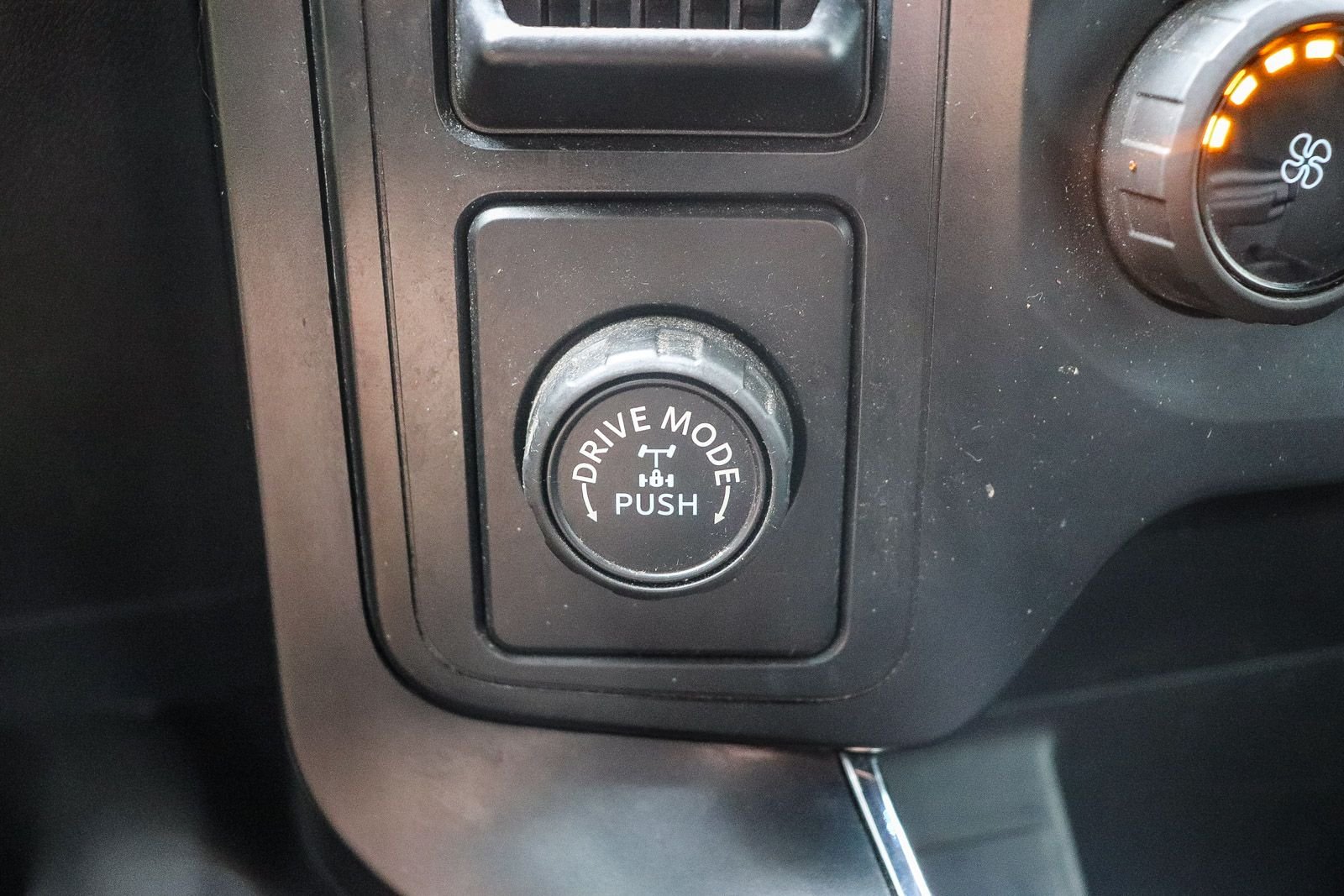 Certified Used 2022 Black Metallic Ford XL image 24