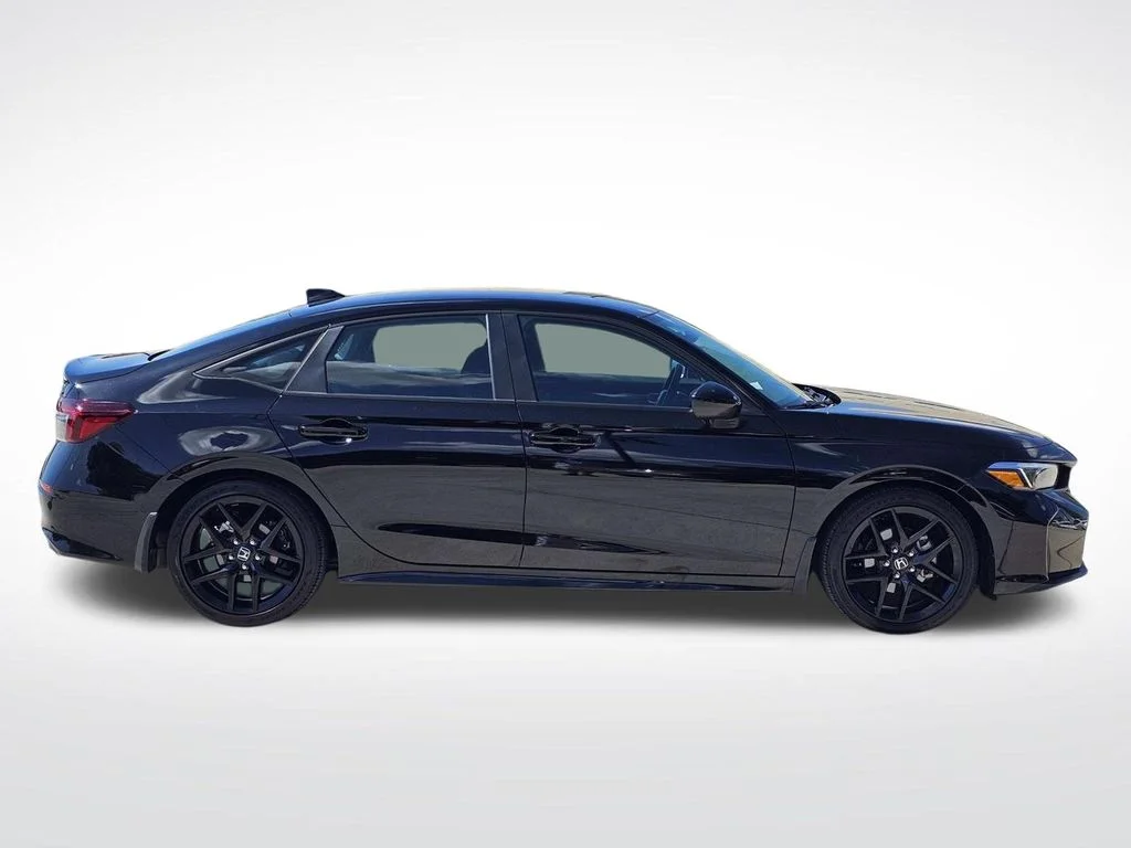 Used 2026  Honda Sport image 14