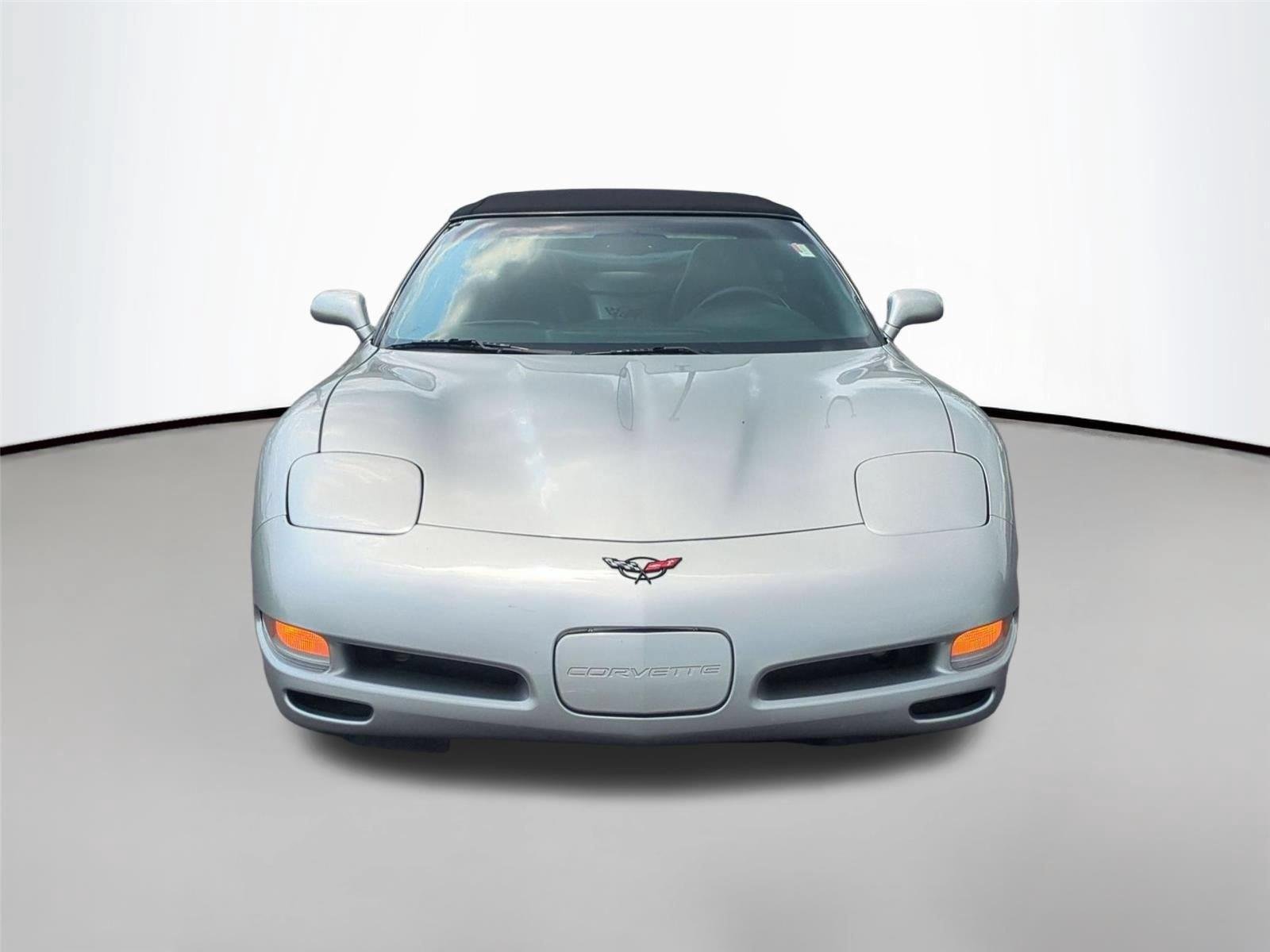 Used 2004 Machine Silver Metallic Chevrolet  image 8