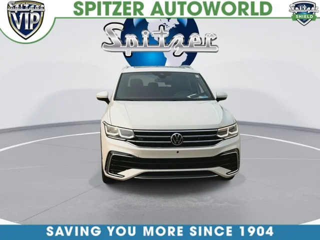 Used 2023 White Volkswagen 2.0T SEL R-Line image 4