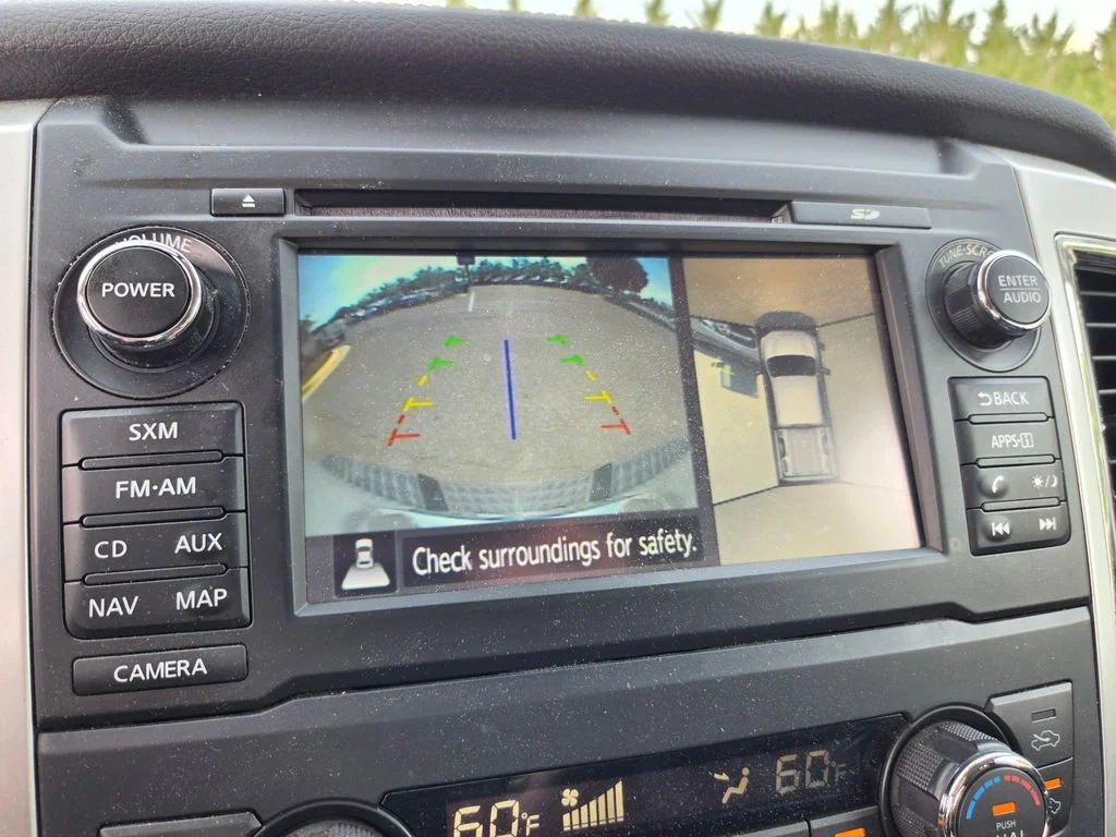 Used 2017 Silver Nissan PRO-4X image 18