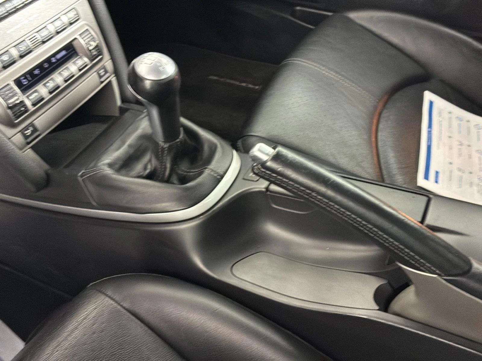 Used 2006  Porsche S image 28