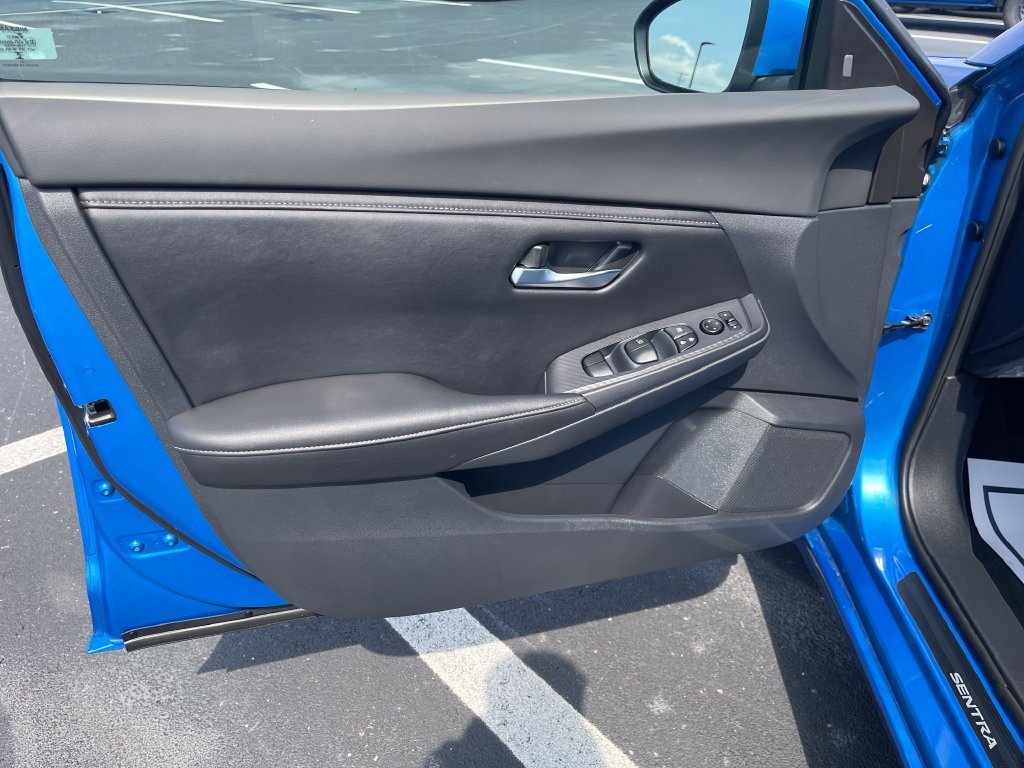 Used 2023 Blue Nissan SV image 14