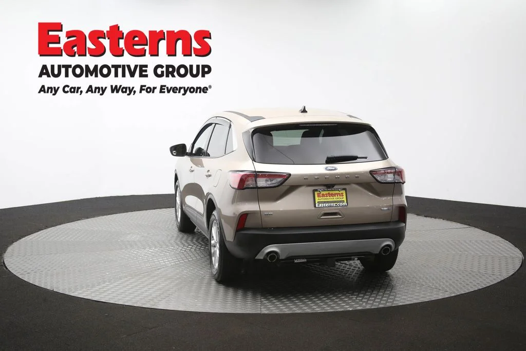 Used 2020 Gold Ford SE image 36