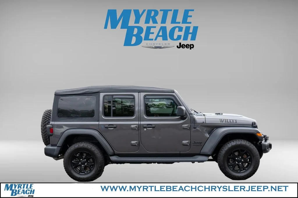 Certified Used 2021 Crystal Metallic Jeep Unlimited Willys image 7