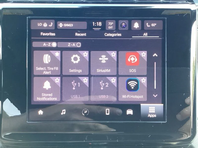 New 2025 Diamond Black Crystal Pearl-Coat Exterior Paint Jeep Laredo image 43