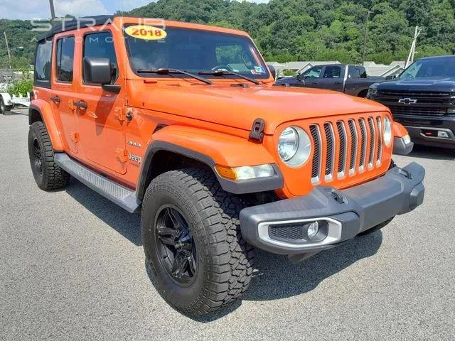 Used 2018 Punkn Metallic Clearcoat Jeep Sahara image 3