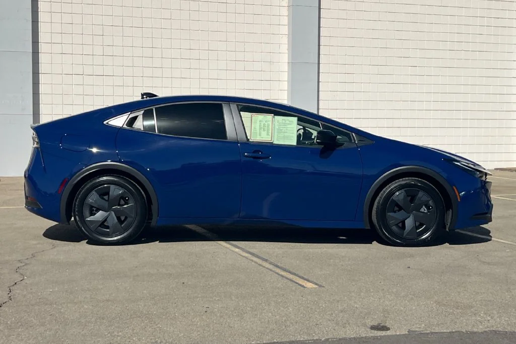 Certified Used 2026 Blue Toyota SE image 3