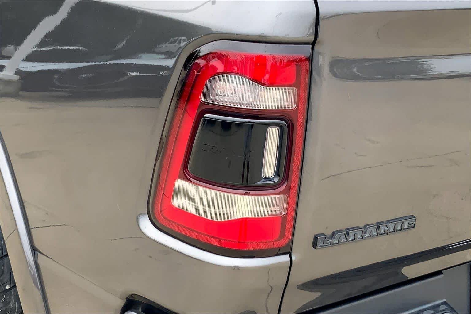 Used 2021 Granite Crystal Metallic Clearcoat Ram Laramie image 26