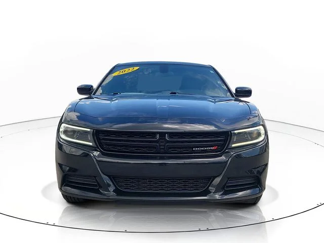 Used 2022 Black Dodge SXT image 2