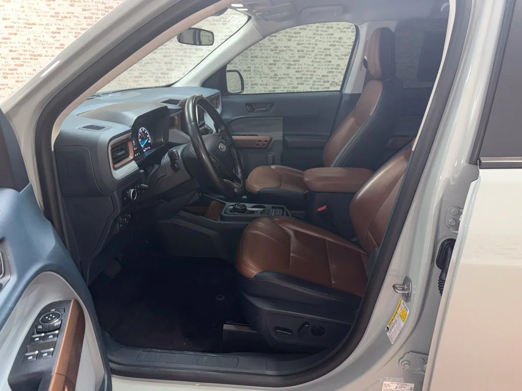 Used 2023 Cactus Ford Lariat image 24
