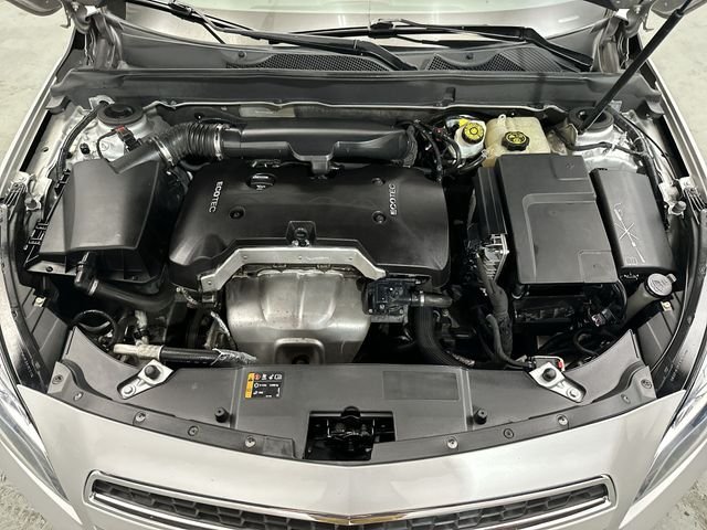 Used 2013 Silver Chevrolet LT image 20