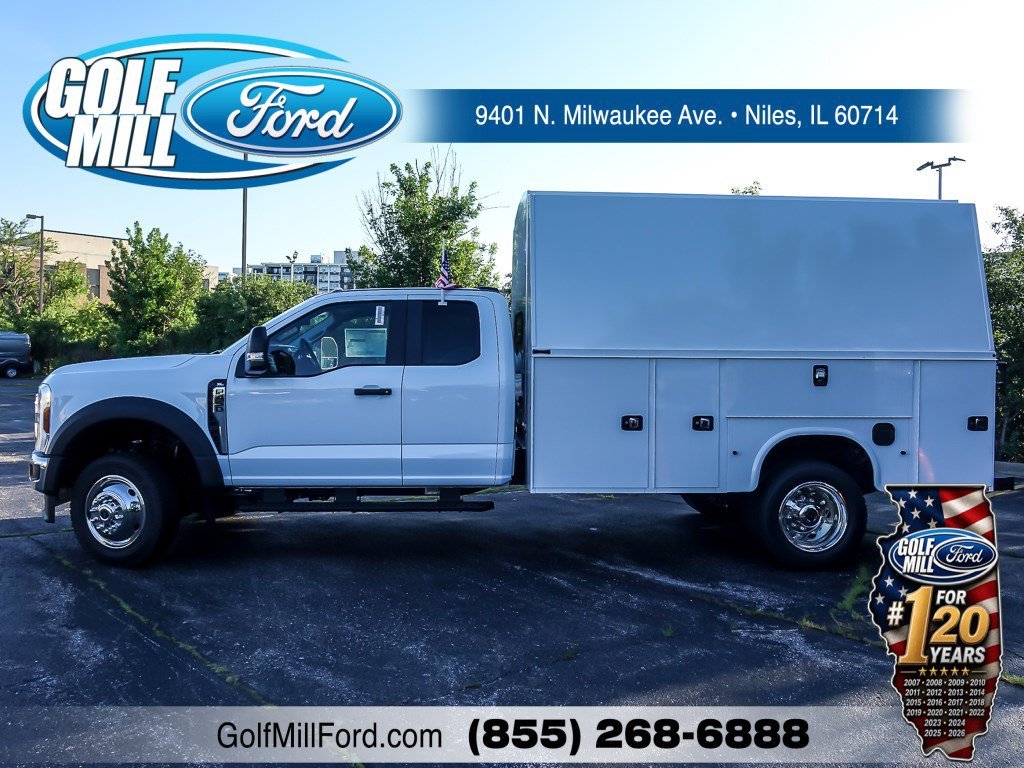 New 2026 Oxford White Ford 11' KUV image 1