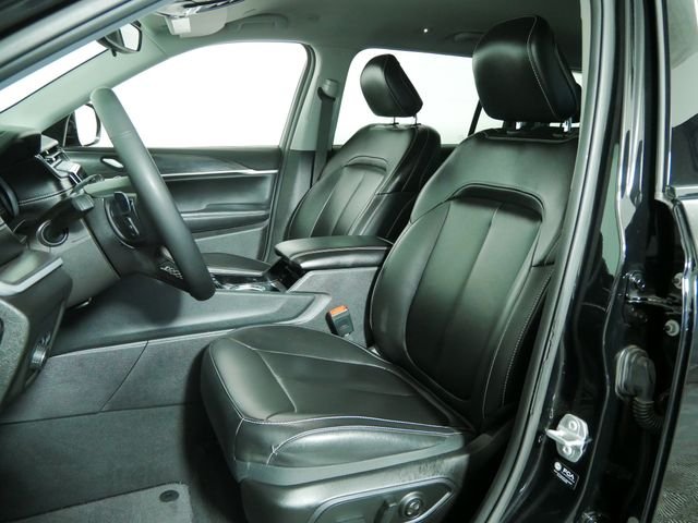 Certified Used 2023 Black Jeep Limited image 22
