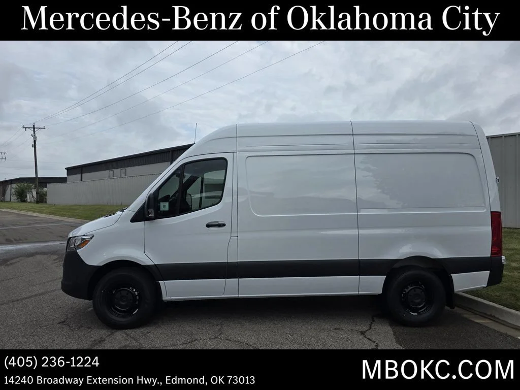 New 2026 Arctic White Mercedes-Benz Cargo 144 WB image 18