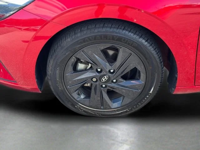 Used 2023 Red Hyundai SEL image 19