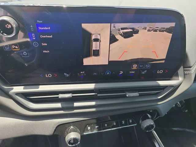 New 2026 Slate Gray Metallic Chevrolet LT - Standard Range image 29