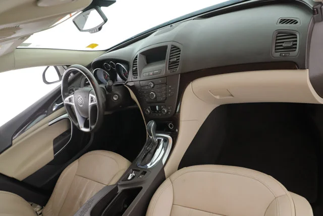 Used 2011 Beige Buick CXL image 31