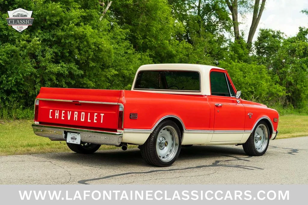 Used 1968 Orange Chevrolet  image 29