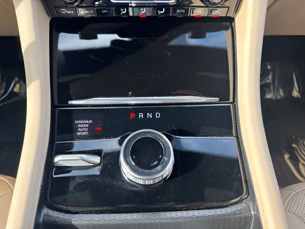 Used 2025 Red Jeep Limited image 16