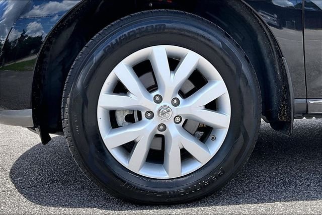 Used 2011 Black Nissan SL image 35