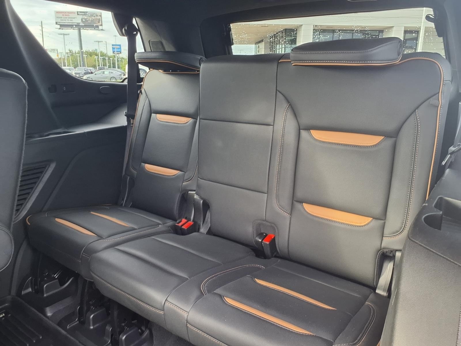 2022 GMC Yukon photo 15 of 28