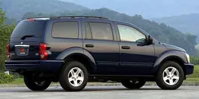 Used 2004 Deep Molten Red Pearlcoat Dodge SLT image 1