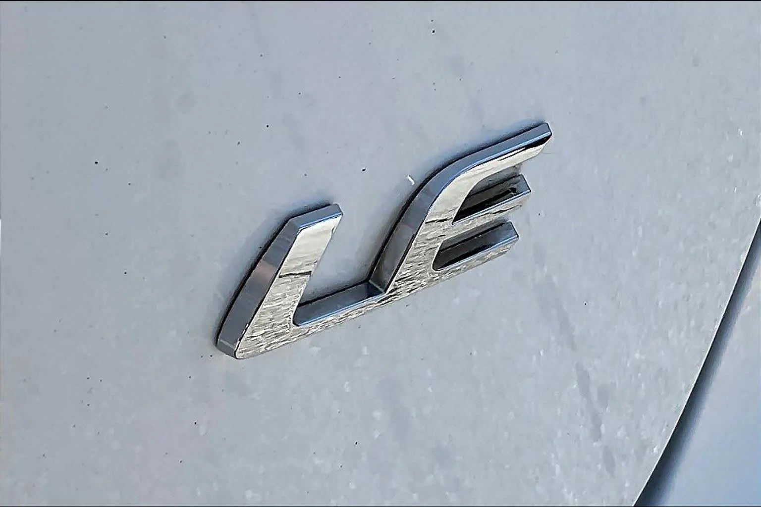Used 2021 Super White Toyota LE image 10